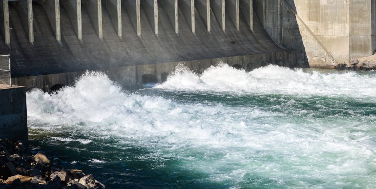 dam-gate-jackson-dam-grand-teton-national-park